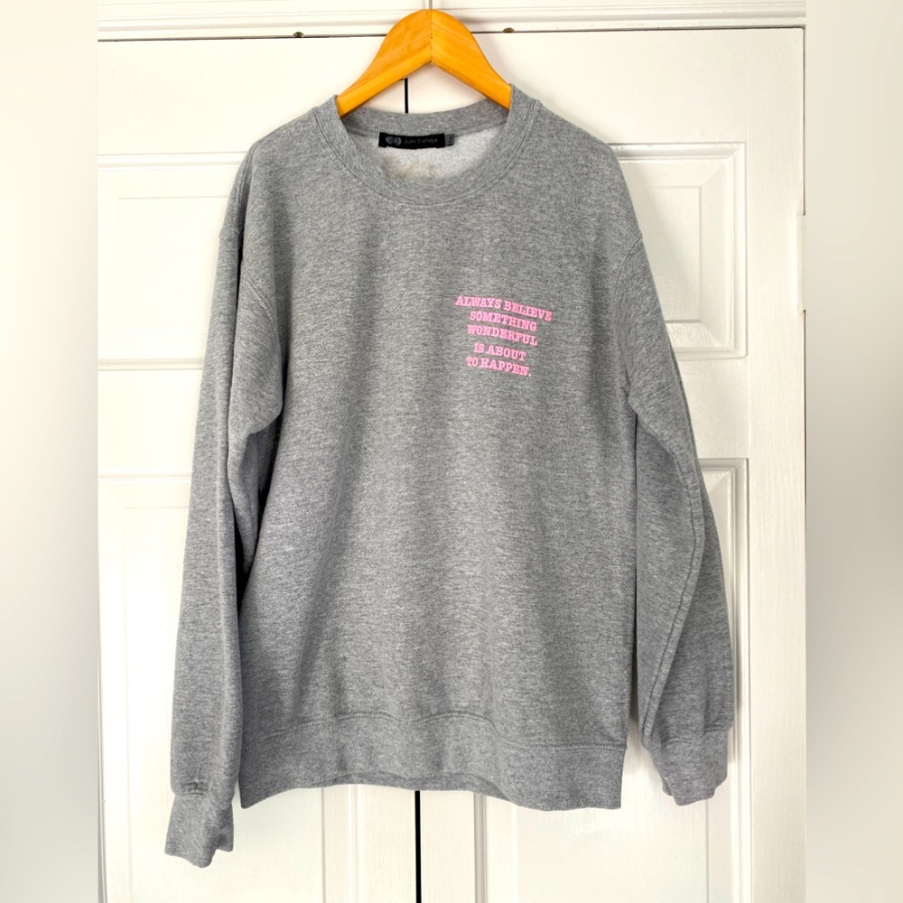 John Eshaya sweatshirt. Good condition. Size P/S